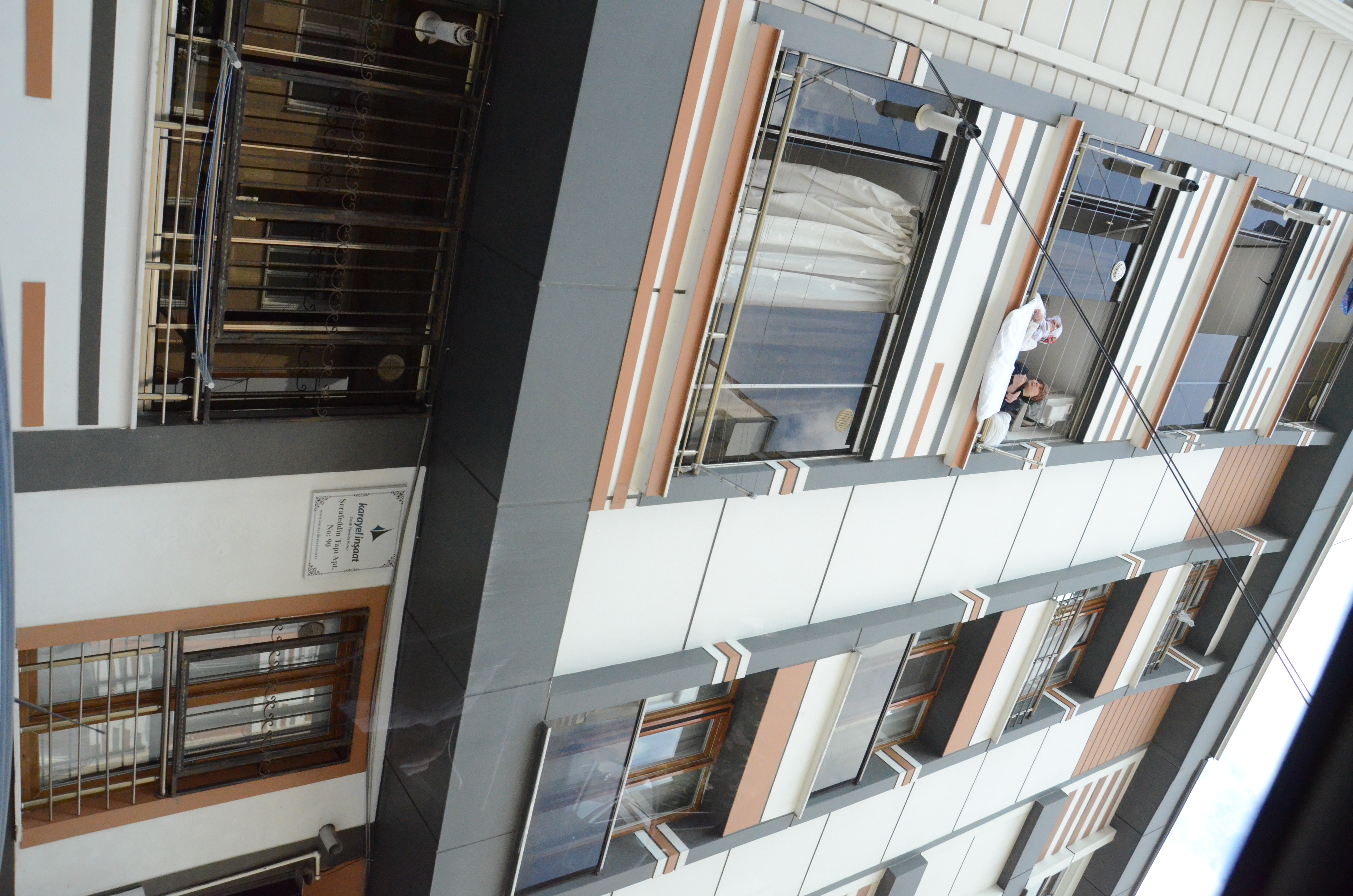 Şerafettin Tapı Apartmanı